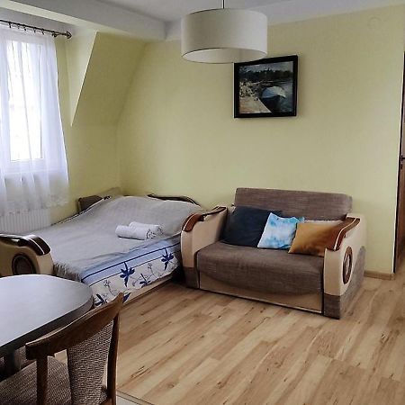 Apartament W Podkowie ميجيجنو المظهر الخارجي الصورة
